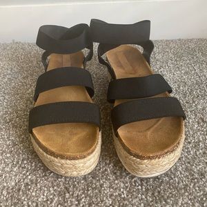 Steve Madden Kimmie Platform Sandals in Black